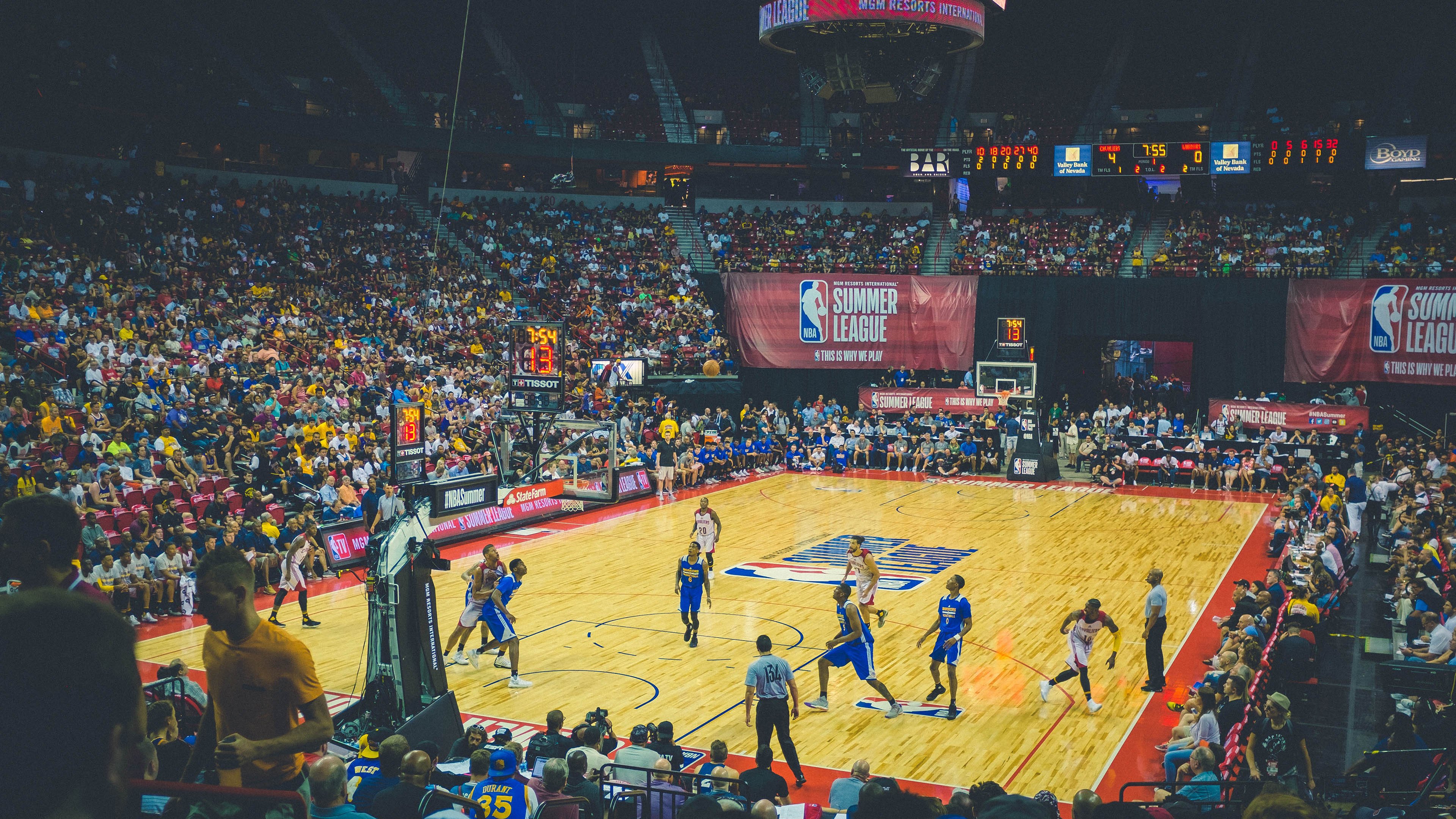 利拉德手感滚烫，率领独行侠大胜那不勒斯，赛后霸气金句引爆全网